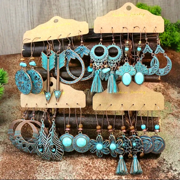 Jewelry - 12 pair earrings new in package